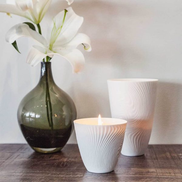 Porcelain Vase - Swirl