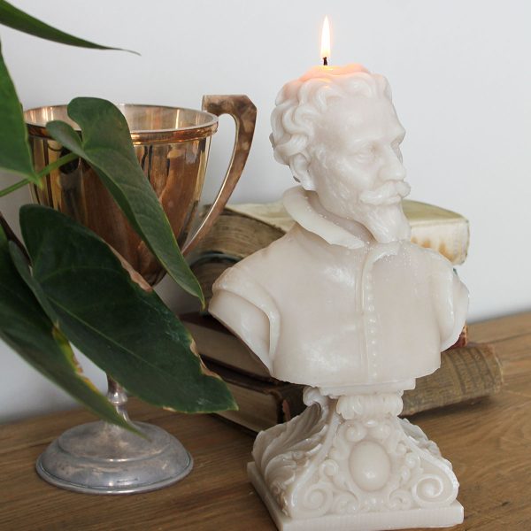 Mr Von Winkle Candle